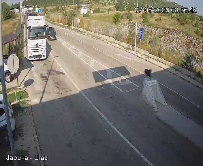 Jabuka (Serbia) — entry lane, seen from ME→RS — webcam